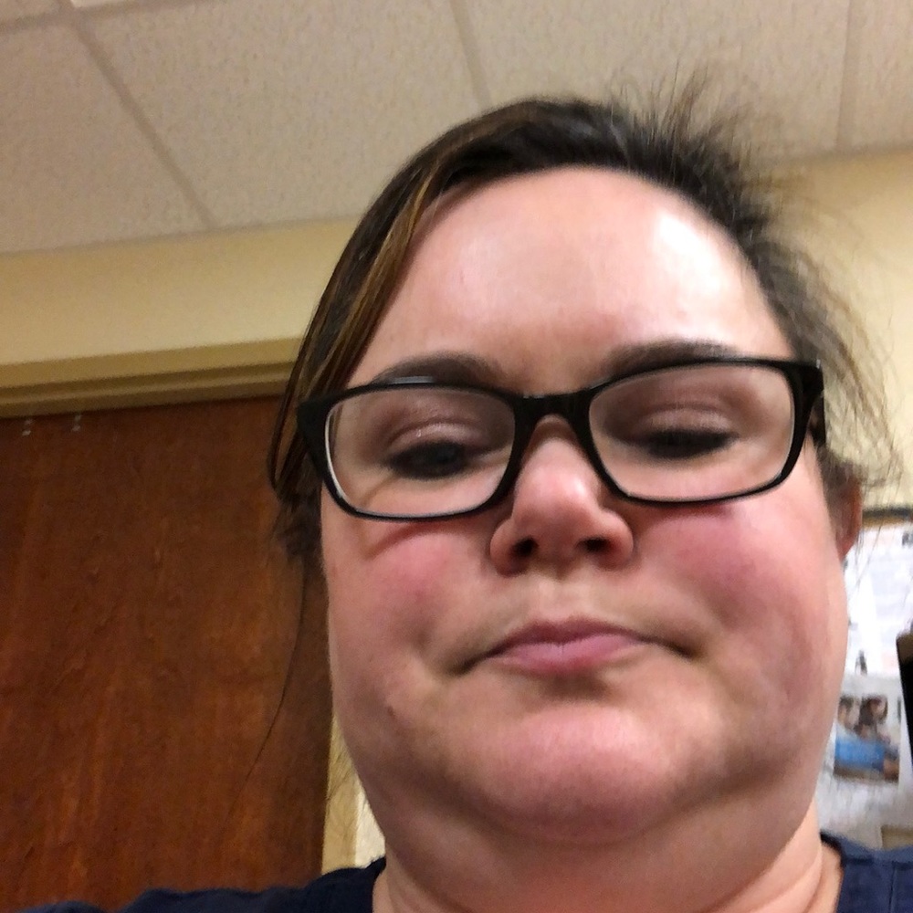 Meet your Posher, Kim